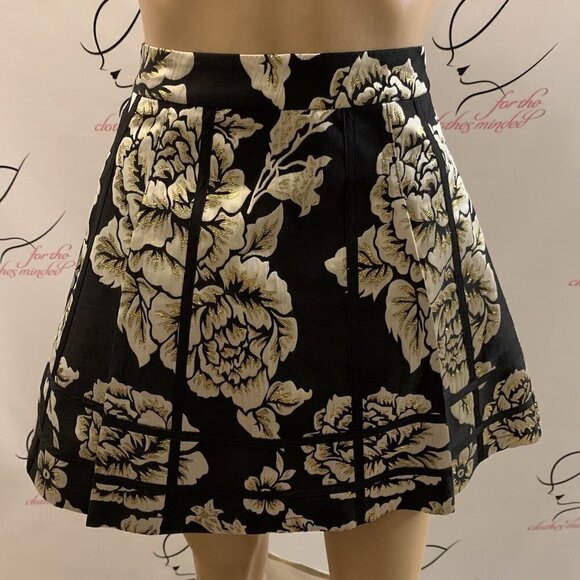 GB Girls Skirt. Size Small 26" Waist. Metallic Tapestry Look. Metallic. B71 - Picture 1 of 7